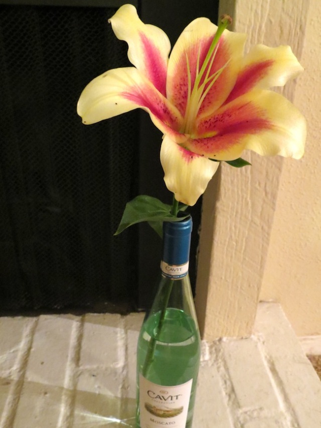 floral arrangement in vases